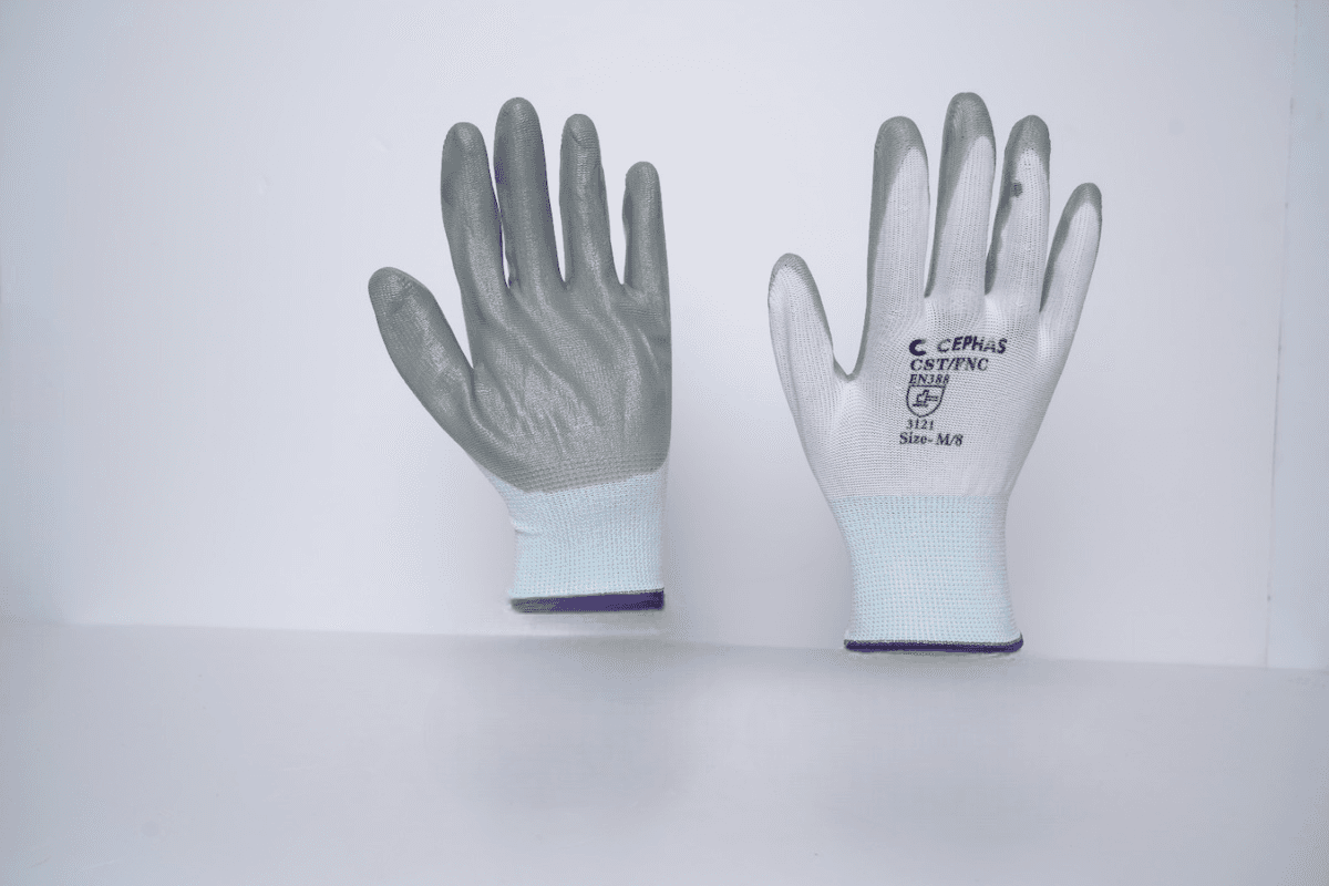 CST FNC — Flat Smooth Nitrile Oil Grip thumbnail 2